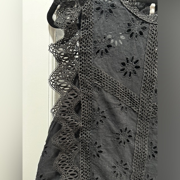 Vici Black Lace Detail Top - Picture 2 of 8
